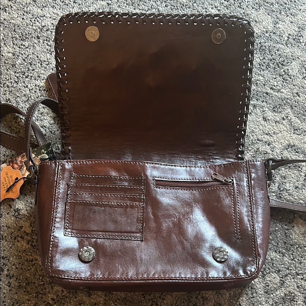 American West Brown Leather Crossbody Bag with Floral Embossing - Picture 6 of 13